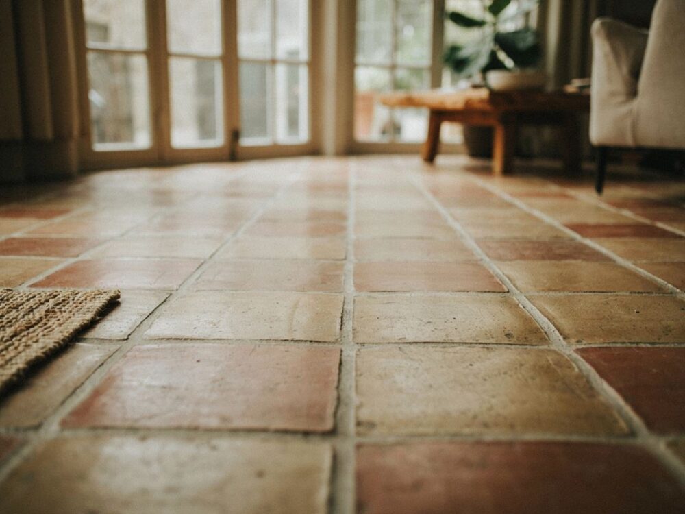 surowe płytki ceramiczne