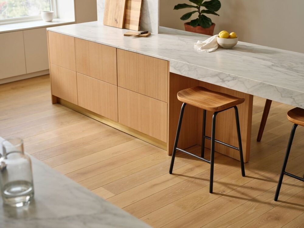 taboret kuchenny przy wyspie